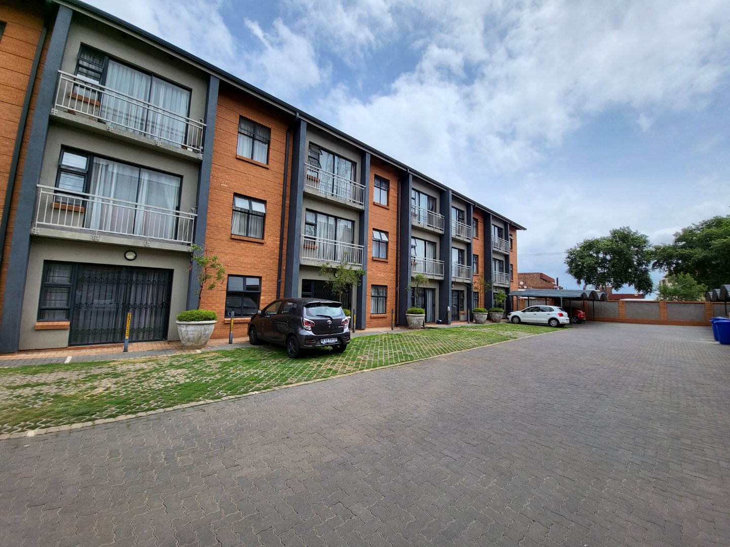 Two Bedroom Apartment – Heinrich’s Haven, Waverley