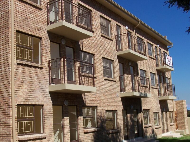 One Bedroom Apartment – Bekker’s Court, Krugersdorp Central