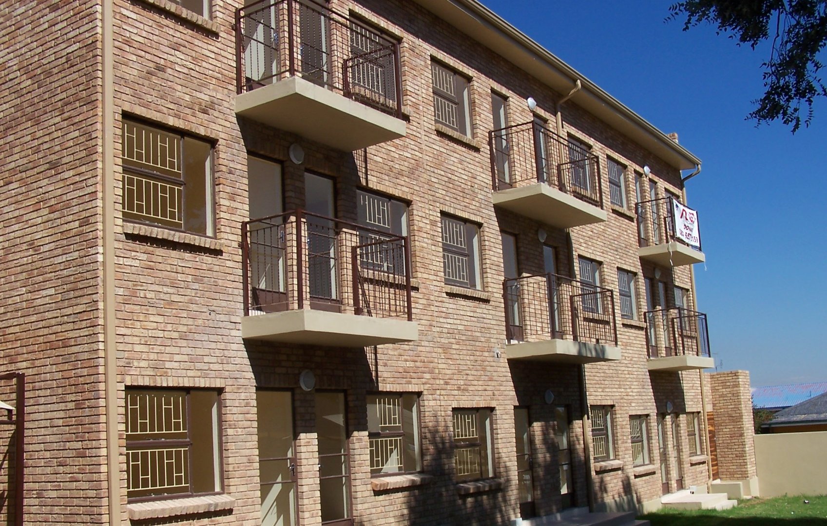 One Bedroom Apartment – Bekker’s Court, Krugersdorp Central