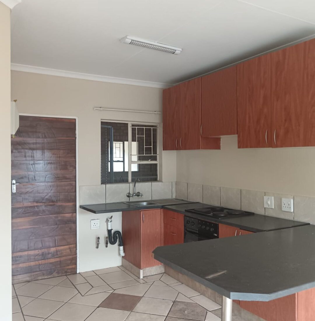 One Bedroom Apartment – Bekker’s Court, Krugersdorp Central