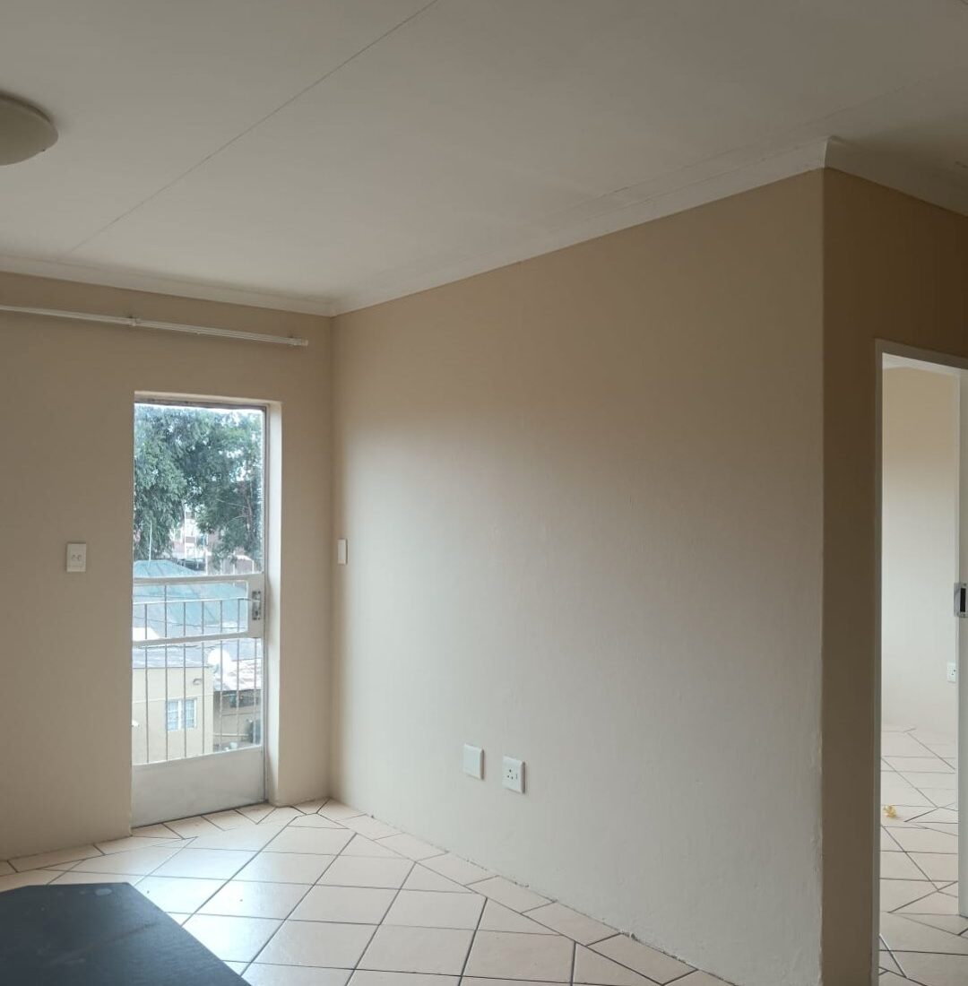 One Bedroom Apartment – Bekker’s Court, Krugersdorp Central