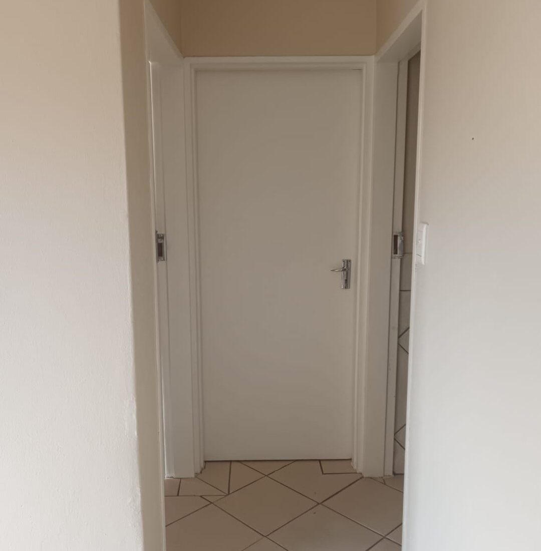 One Bedroom Apartment – Bekker’s Court, Krugersdorp Central