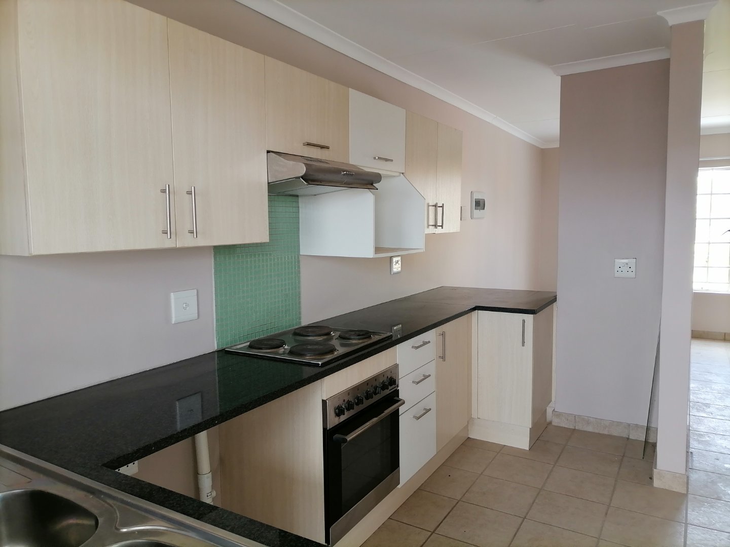 Two Bedroom Apartment – Midknight Valencia, Die Hoewes