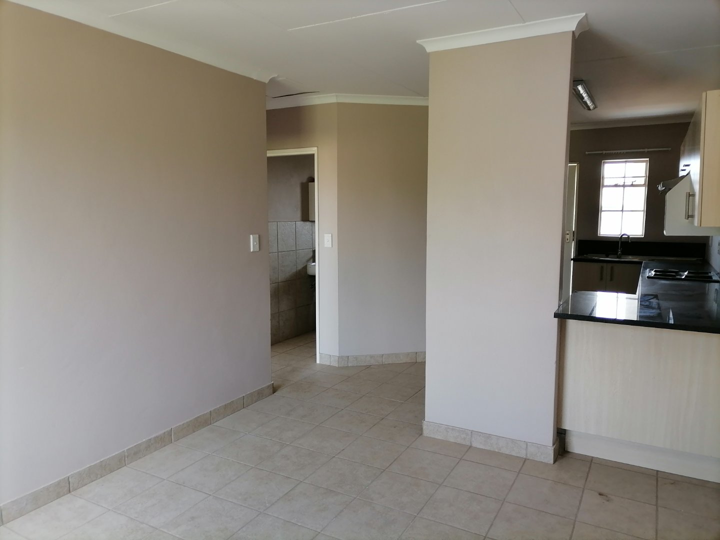 Two Bedroom Apartment – Midknight Valencia, Die Hoewes