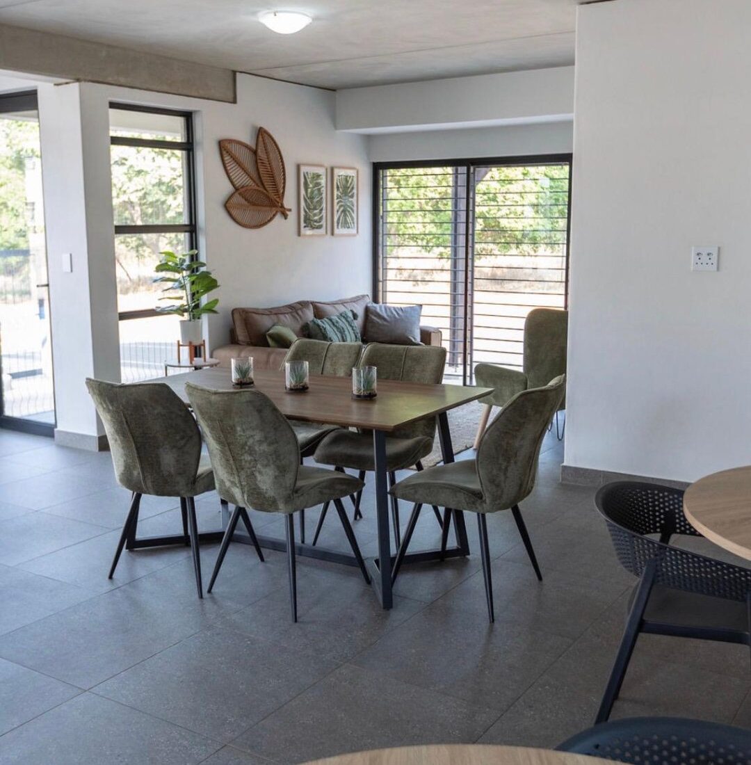 Student / Young Professional room available in a shared apartment – Ivy Corner, Die Hoewes