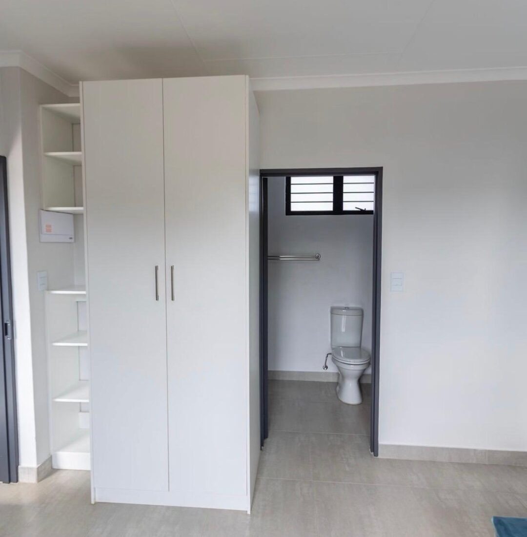 Student / Young Professional room available in a shared apartment – Ivy Corner, Die Hoewes