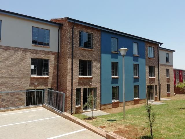 Two Bedroom Apartment – Villa Grigio, Rooihuiskraal North