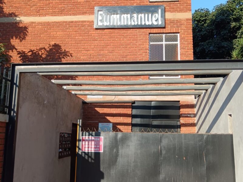Three Bedroom Two Bathroom Apartment – Eummanuel, Pretoria North