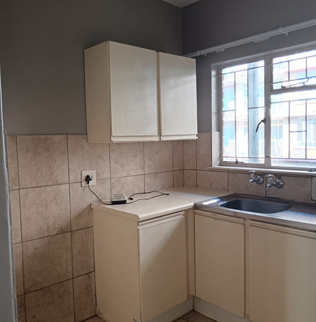 Three Bedroom Two Bathroom Apartment – Eummanuel, Pretoria North